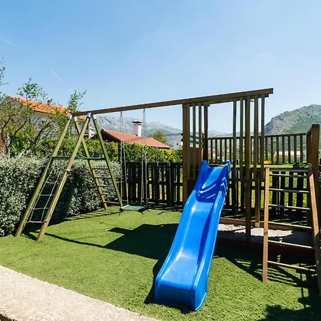 Cozy In With Outdoor Swimming Pool Holiday home *